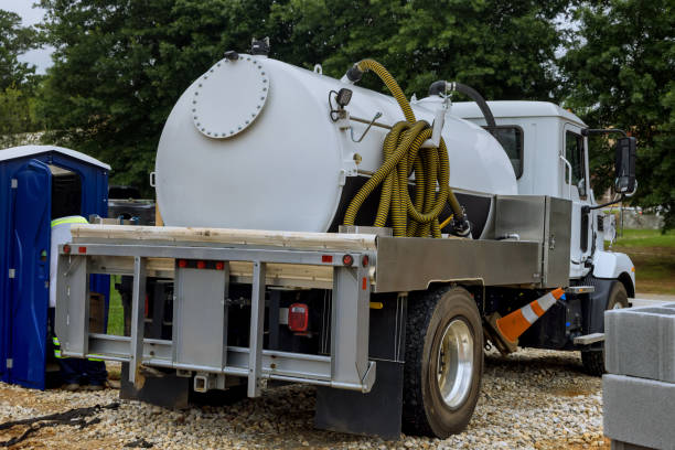 Best Porta potty rental near me  in Amherst, WI